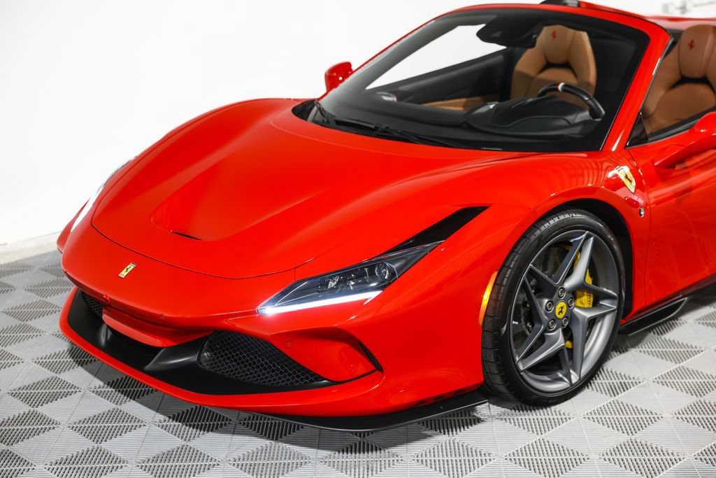 Used 2023 Ferrari F8 Tributo RWD image 23