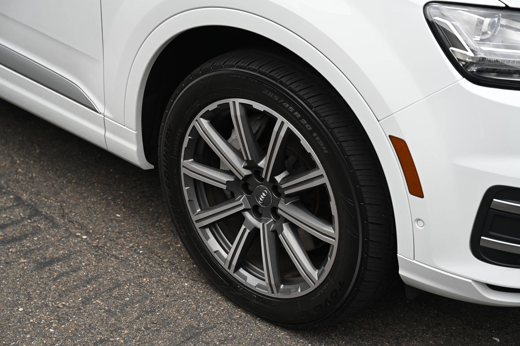 Used 2019 Audi Q7 3.0T Premium Plus w/ Premium Plus Package AWD/4WD image 9