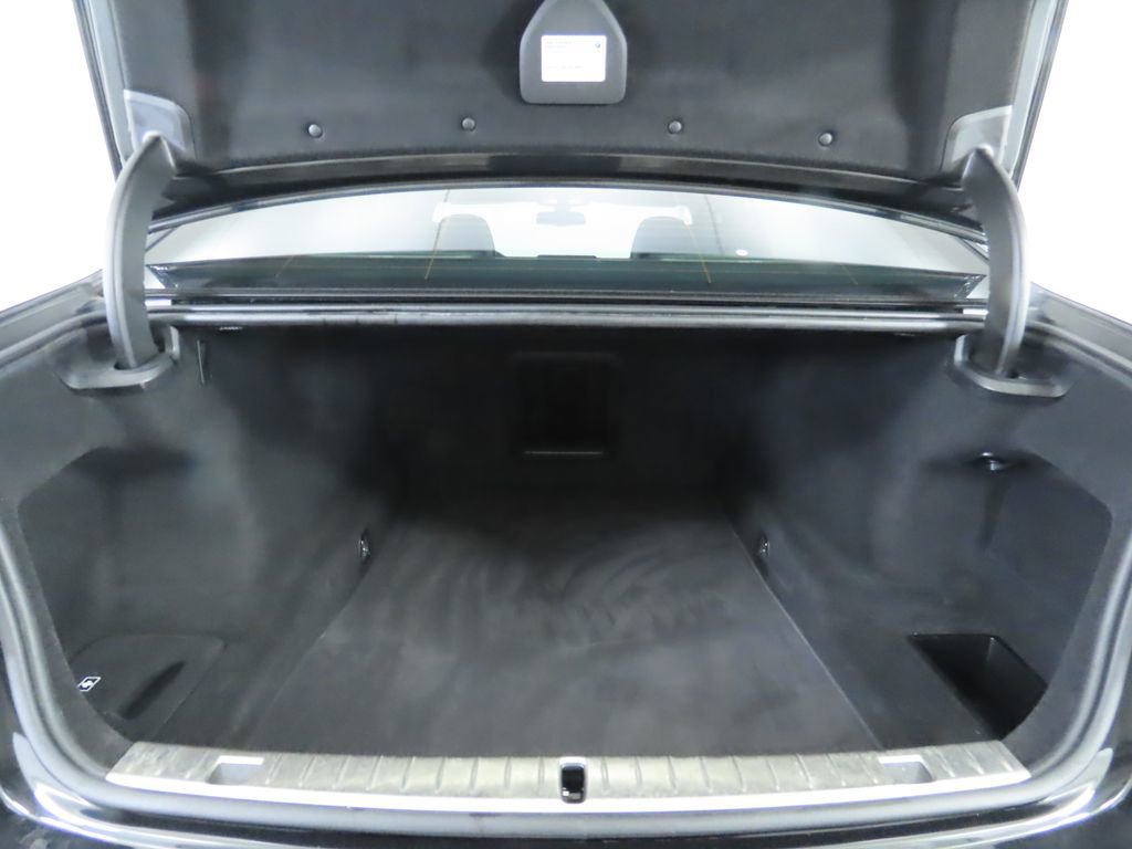 Used 2022 BMW 750i xDrive w/ Executive Package image 29