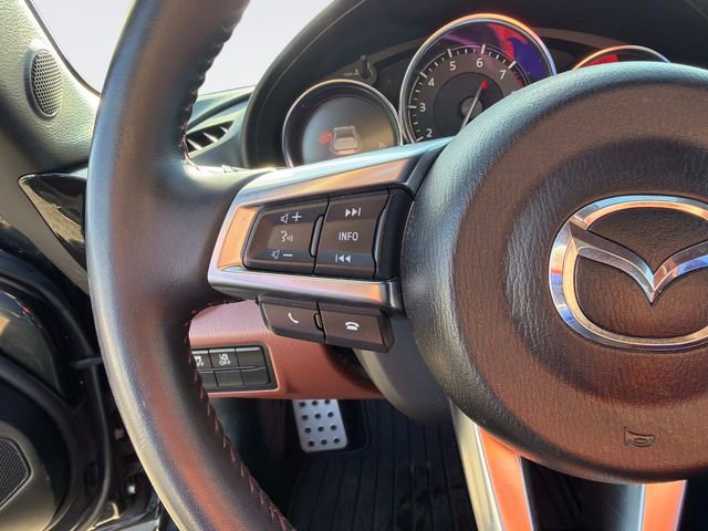 Used 2019 MAZDA MX-5 Miata RF Grand Touring image 17
