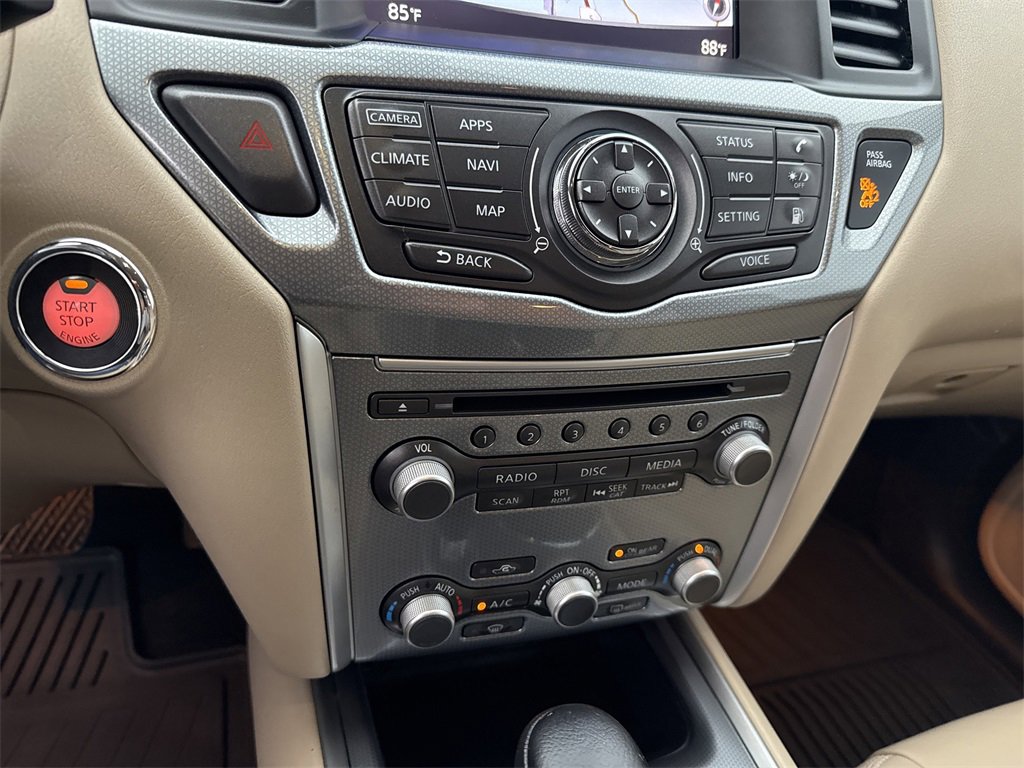 Used 2018 Nissan Pathfinder SL w/ SL Premium Package image 28