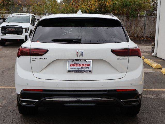 New 2025 Buick Envision Sport Touring image 4
