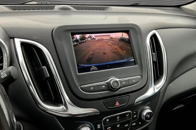 Used 2020 Chevrolet Equinox LT AWD/4WD image 14