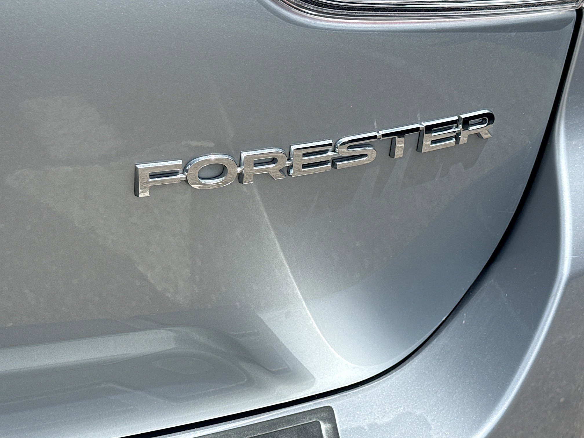 Used 2021 Subaru Forester Premium image 12