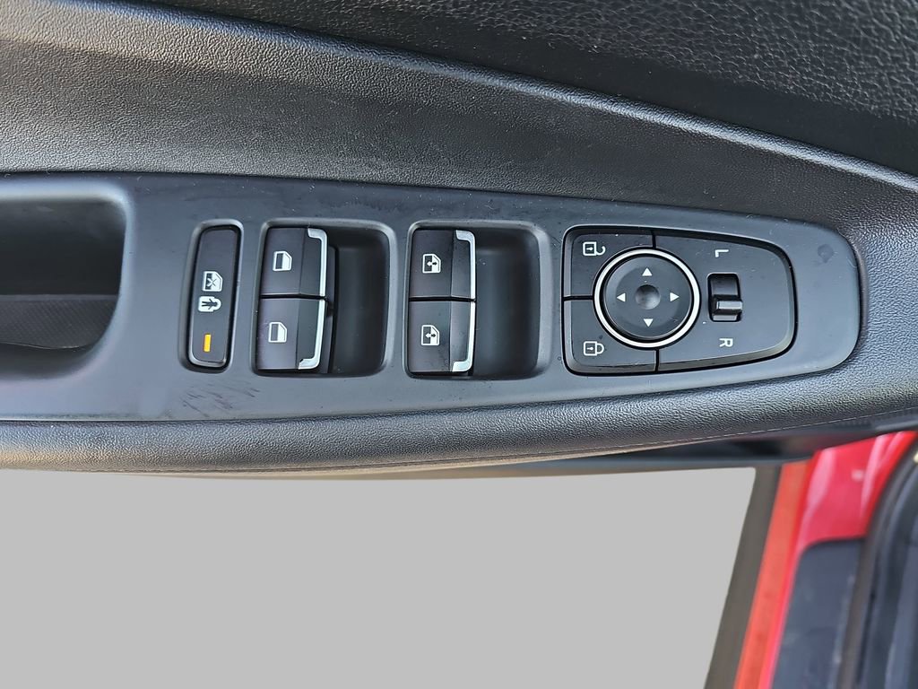 Used 2022 Hyundai Santa Fe SEL AWD/4WD image 32
