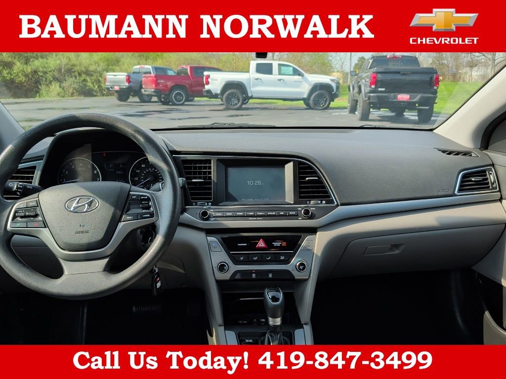 Used 2017 Hyundai Elantra SE FWD image 16