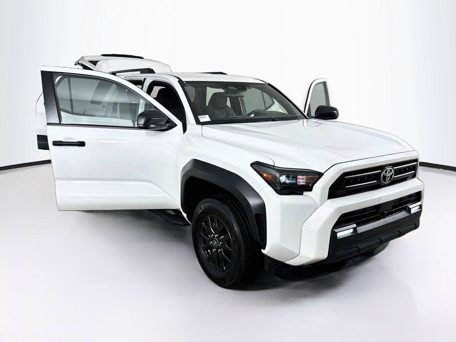 Used 2025 Toyota 4Runner SR5 AWD/4WD image 37
