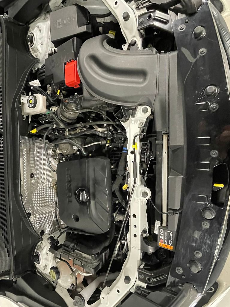 Used 2023 Chevrolet TrailBlazer RS image 38