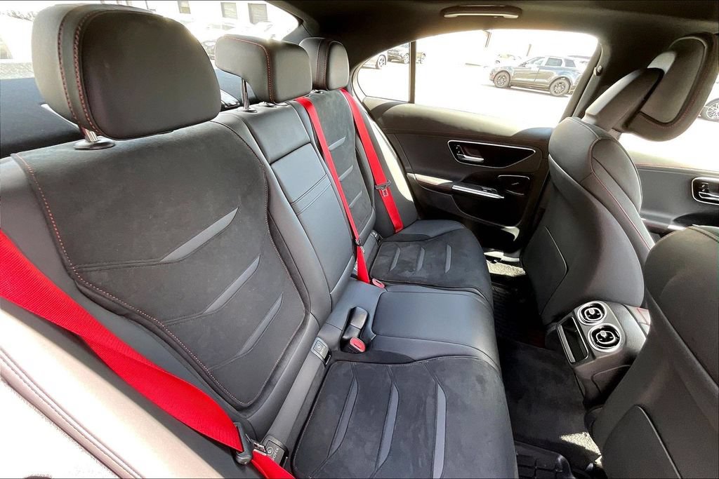 Used 2026 Mercedes-Benz C 43 AMG 4MATIC Sedan image 19