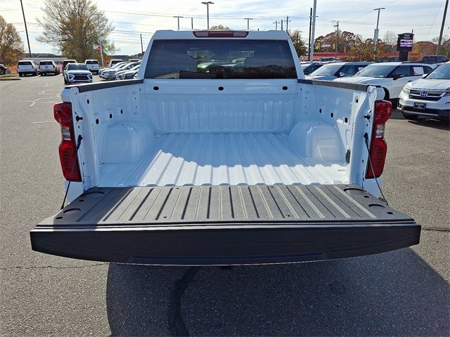 Used 2026 Chevrolet Silverado 1500 Custom image 23