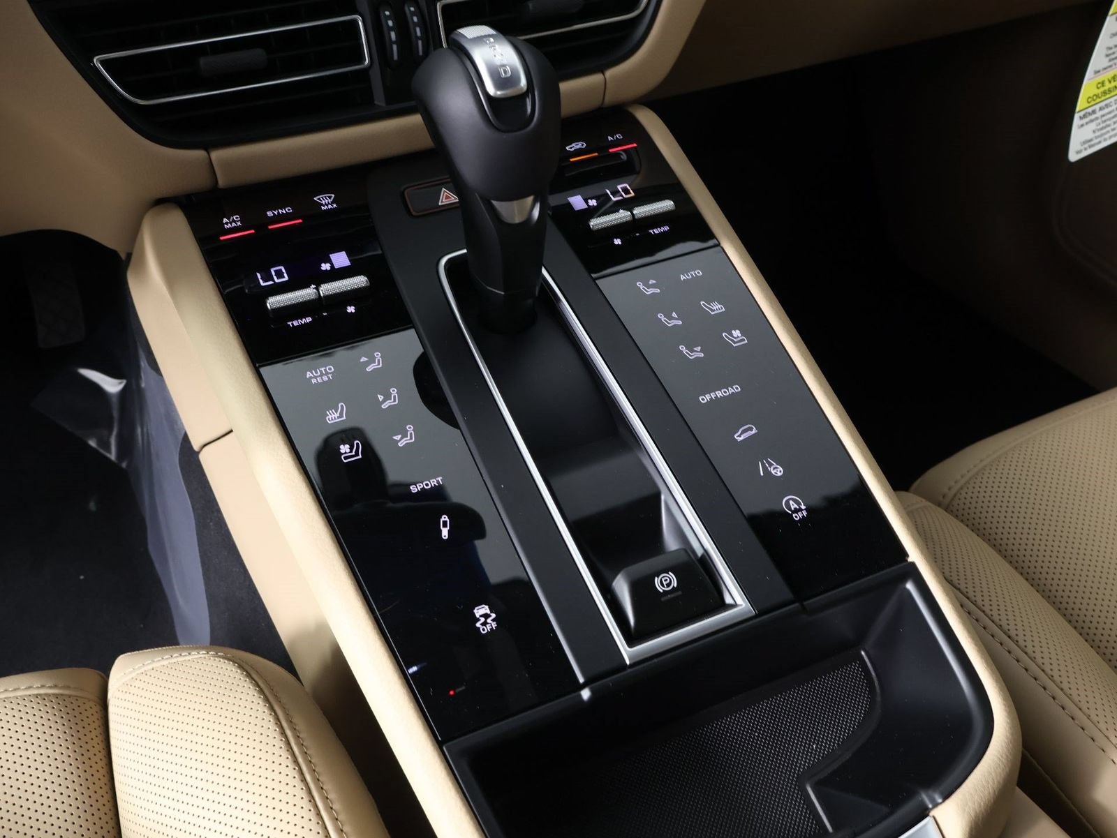New 2026 Porsche Macan S AWD/4WD image 14