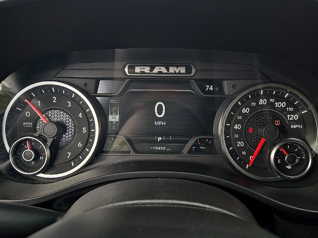 Used 2025 RAM 1500 Warlock AWD/4WD image 18