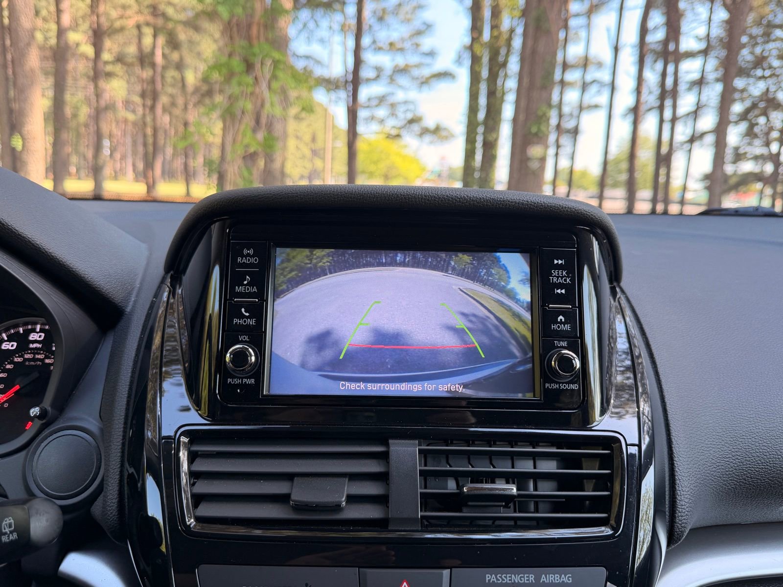 Used 2022 Mitsubishi Eclipse Cross ES AWD/4WD image 4