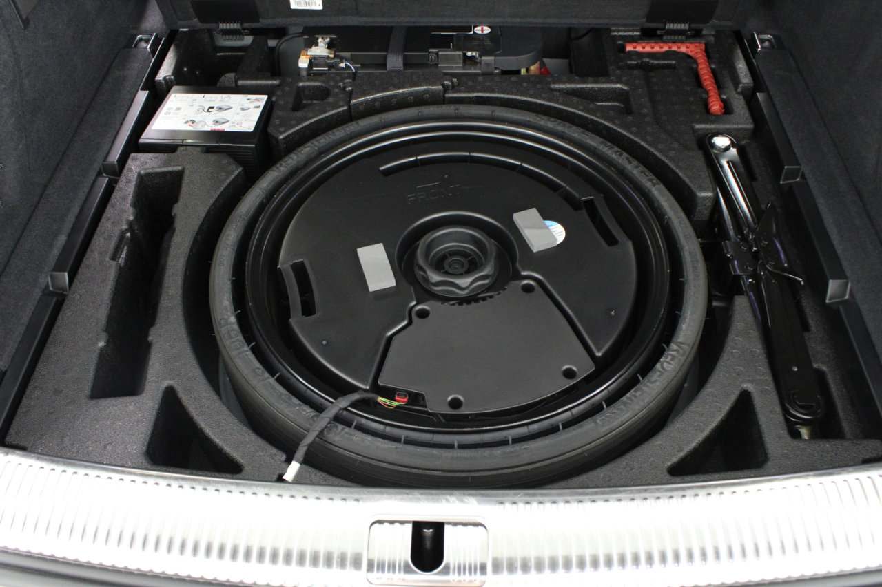 Used 2020 Audi SQ5 Premium Plus w/ Premium Plus Package image 88