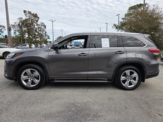 Used 2019 Toyota Highlander Limited image 4