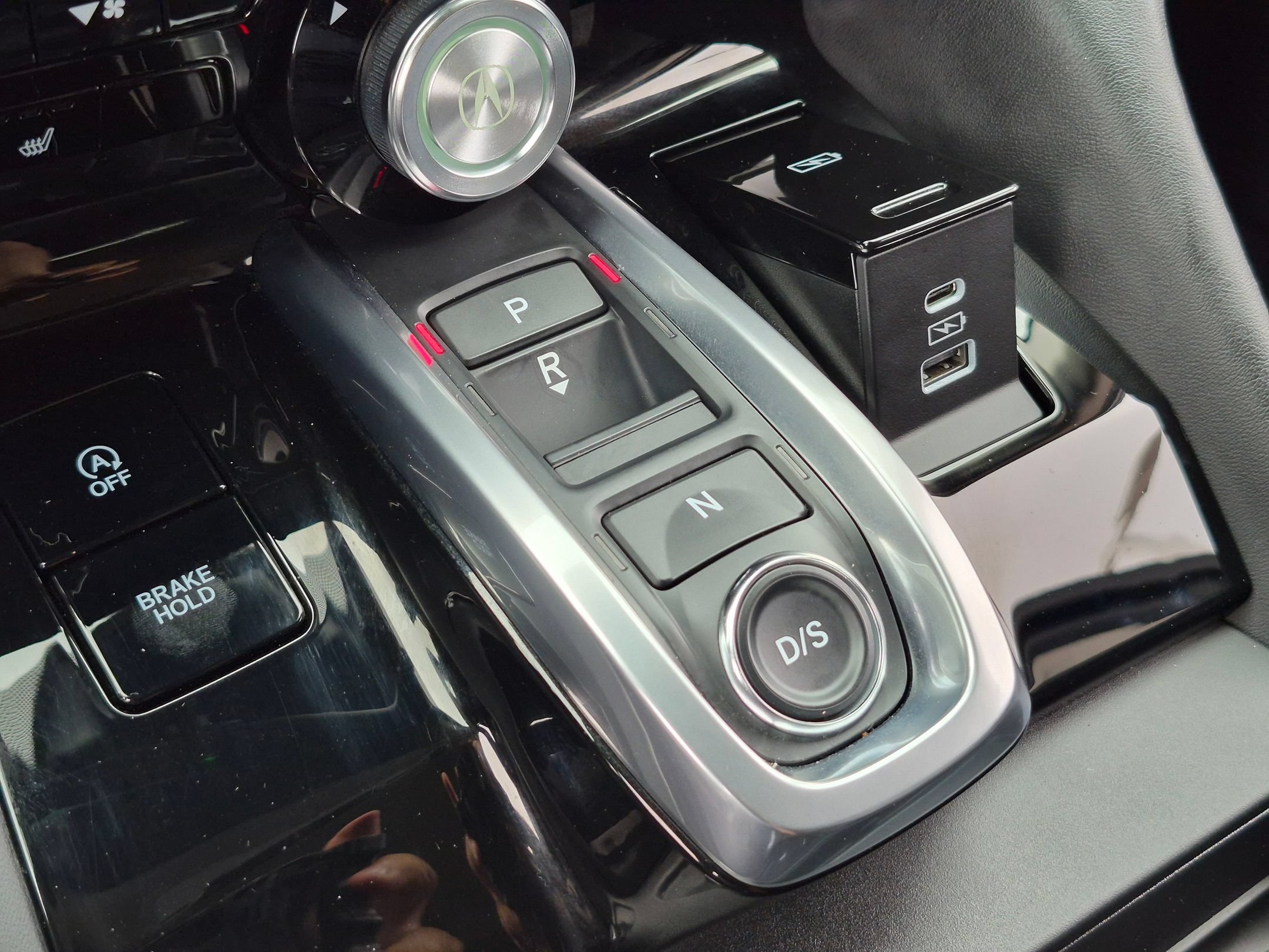 Used 2025 Acura MDX SH-AWD w/ Technology Package image 25