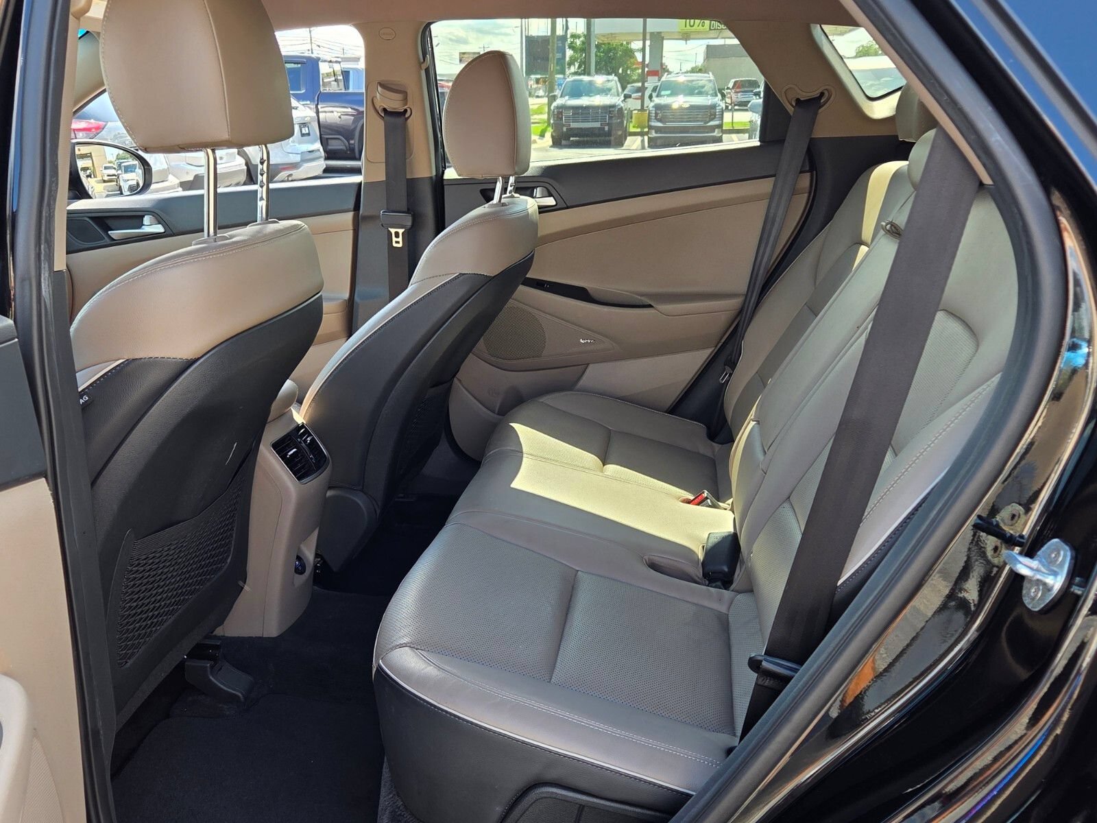 Used 2020 Hyundai Tucson Limited w/ Cargo Package FWD image 6