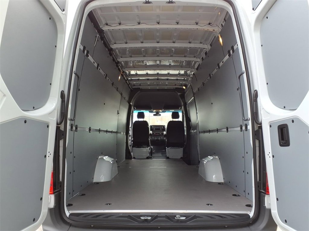 New 2026 Mercedes-Benz Sprinter 2500 image 25