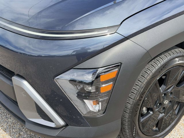 Used 2026 Hyundai Kona SEL Sport FWD image 3