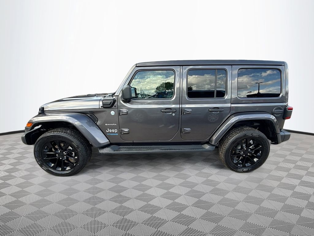 Used 2021 Jeep Wrangler Unlimited Sahara w/ Cold Weather Group image 9