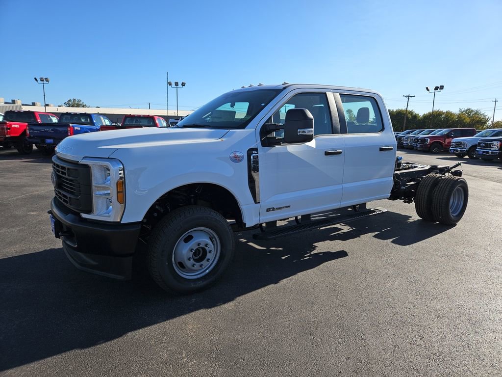 New 2025 Ford F350 XL image 5