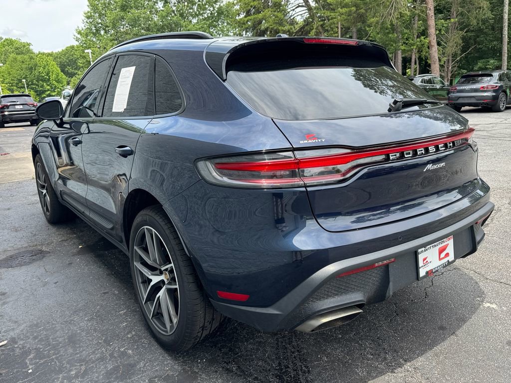 Used 2023 Porsche Macan AWD/4WD image 10