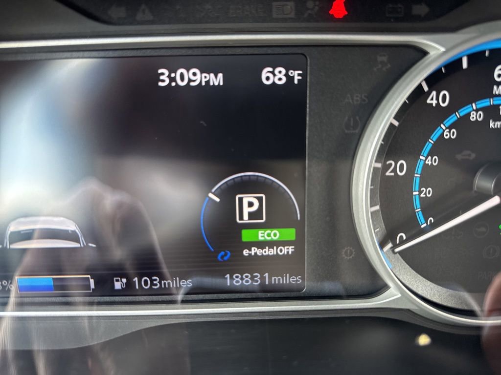 Used 2023 Nissan Leaf SV Plus image 24