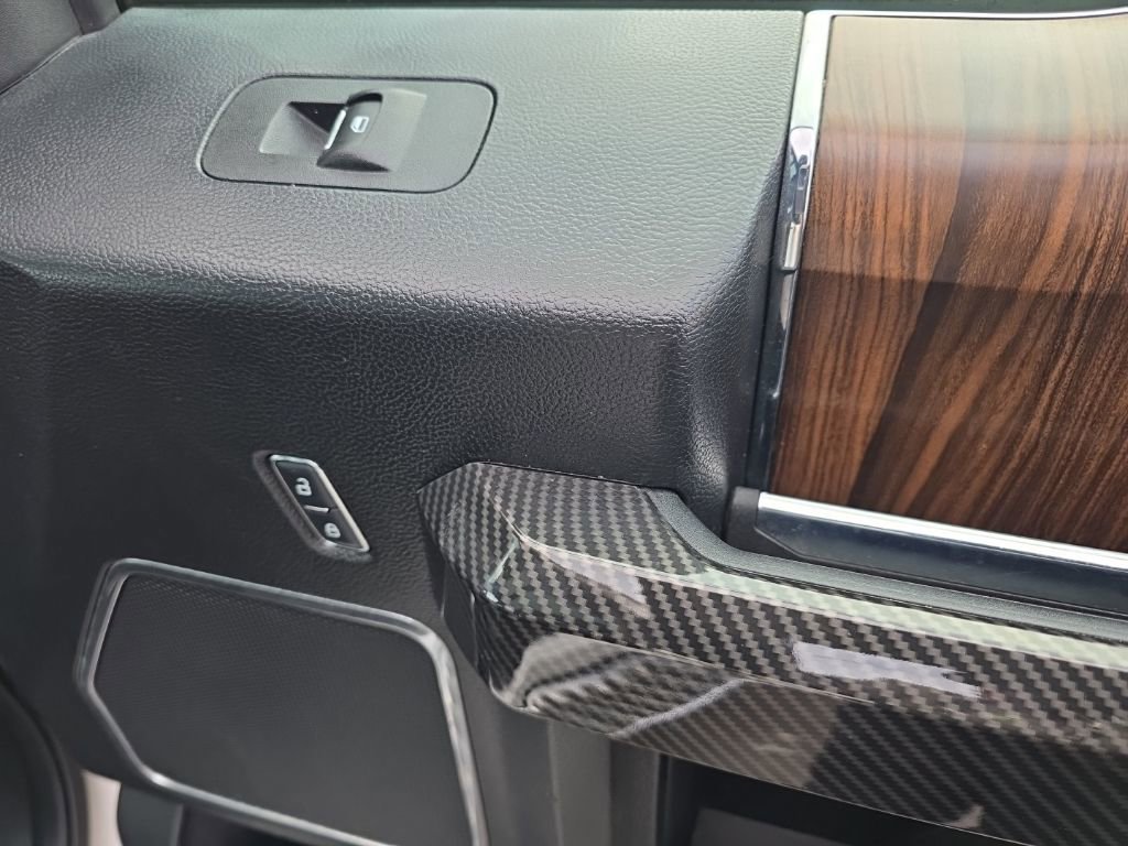 Used 2017 Ford F150 Lariat image 49