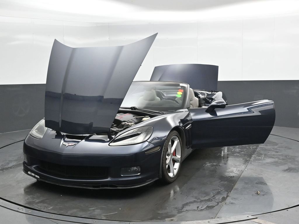 Used 2013 Chevrolet Corvette Grand Sport w/ 3LT Preferred Equipment Group RWD image 46