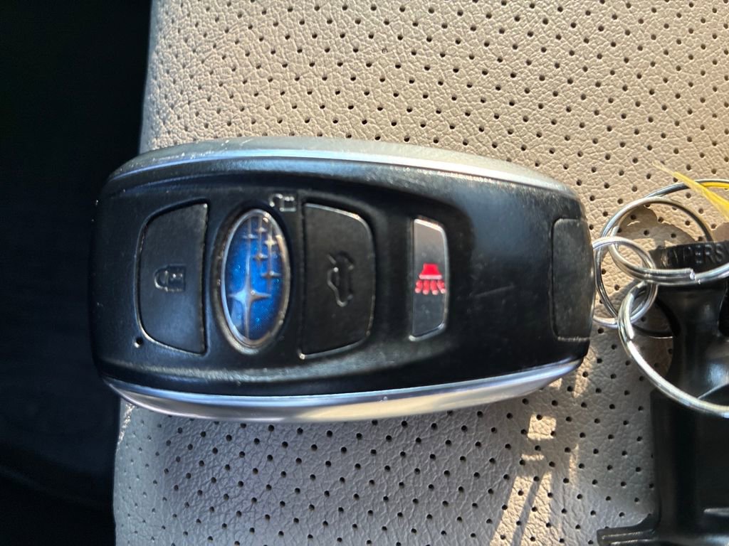 Used 2022 Subaru Legacy Limited AWD/4WD image 30