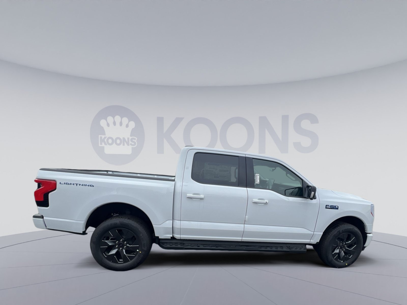 New 2025 Ford F150 Lightning Flash AWD/4WD image 8