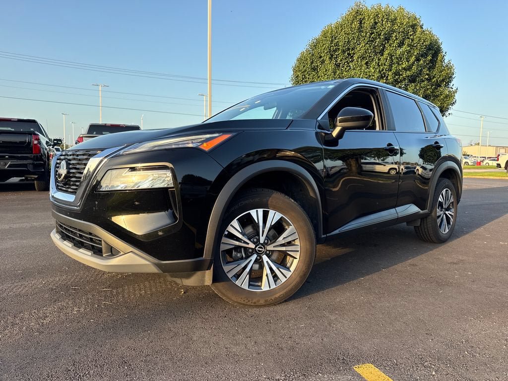 Used 2023 Nissan Rogue SV