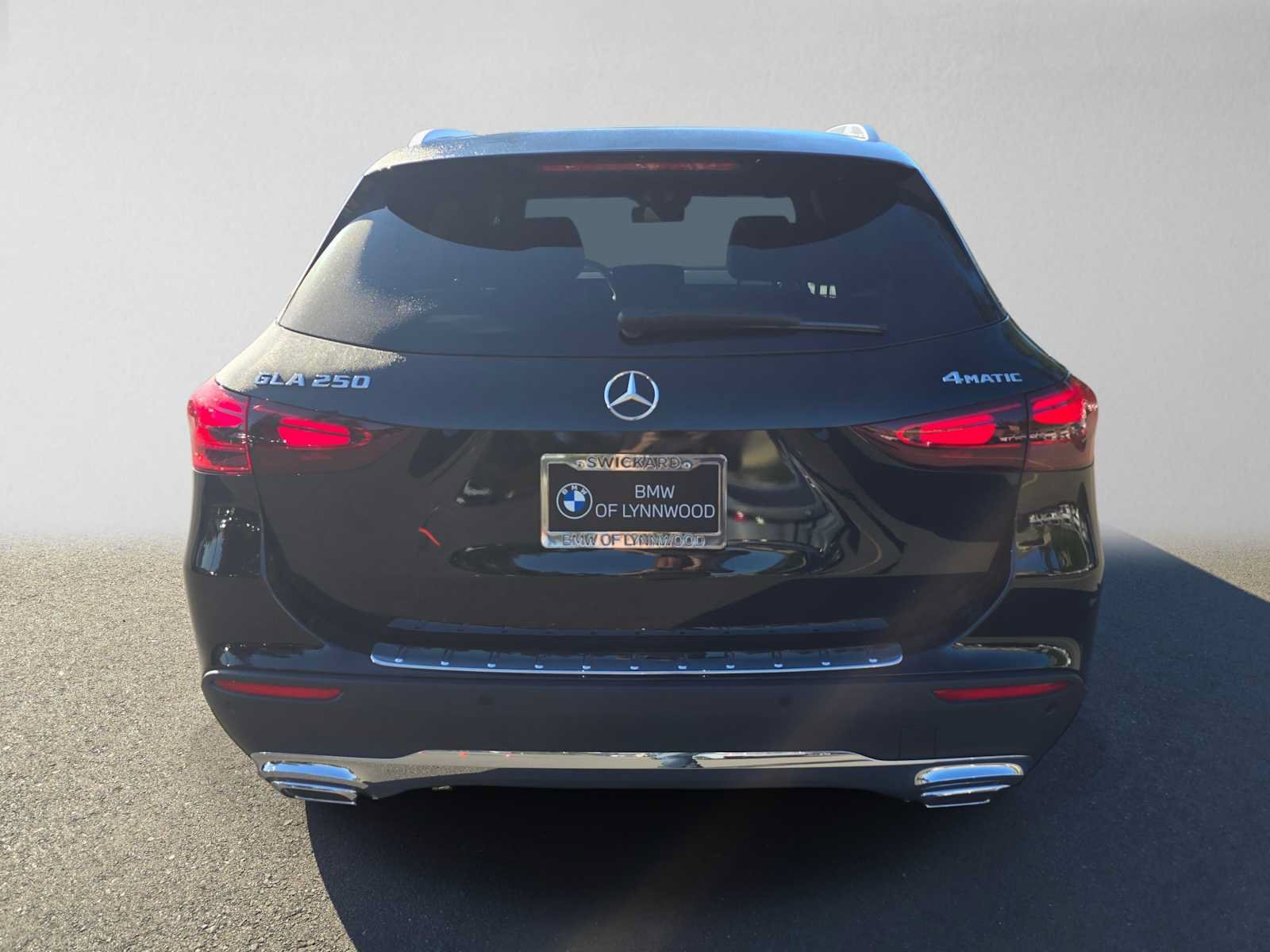 Used 2026 Mercedes-Benz GLA 250 4MATIC image 4