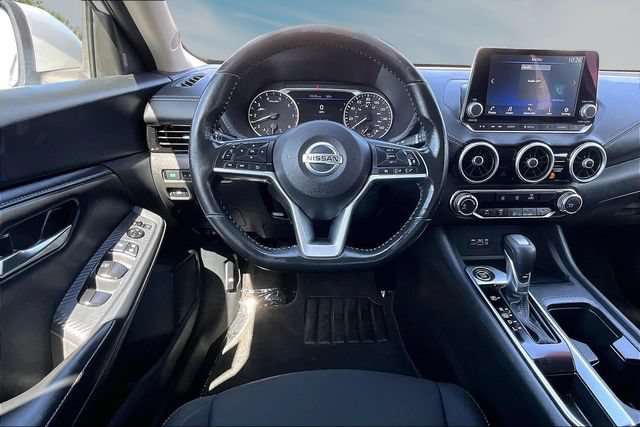 Certified 2022 Nissan Sentra SV FWD image 8