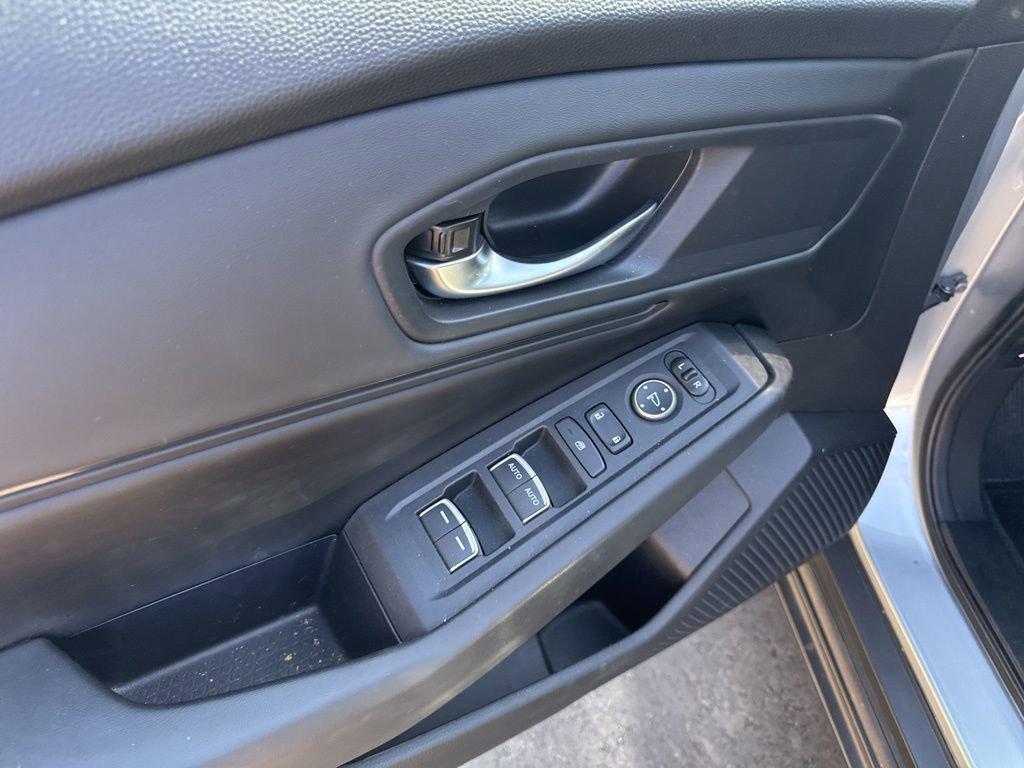 Certified 2024 Honda Accord EX image 15