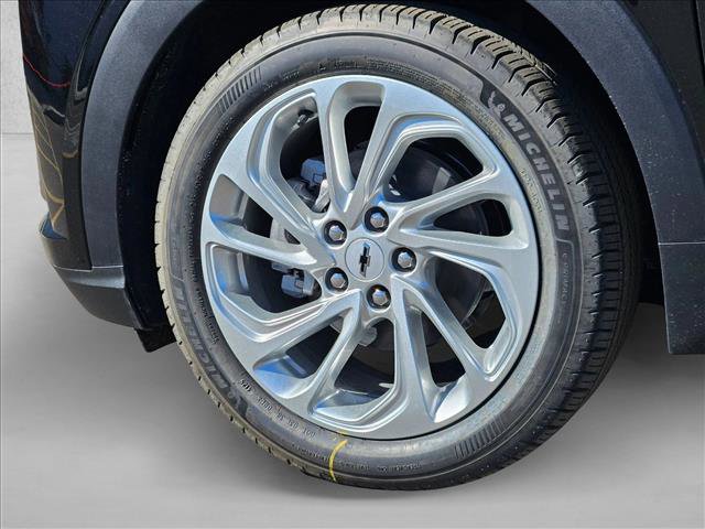 New 2027 Chevrolet Bolt LT w/ Comfort Package image 10
