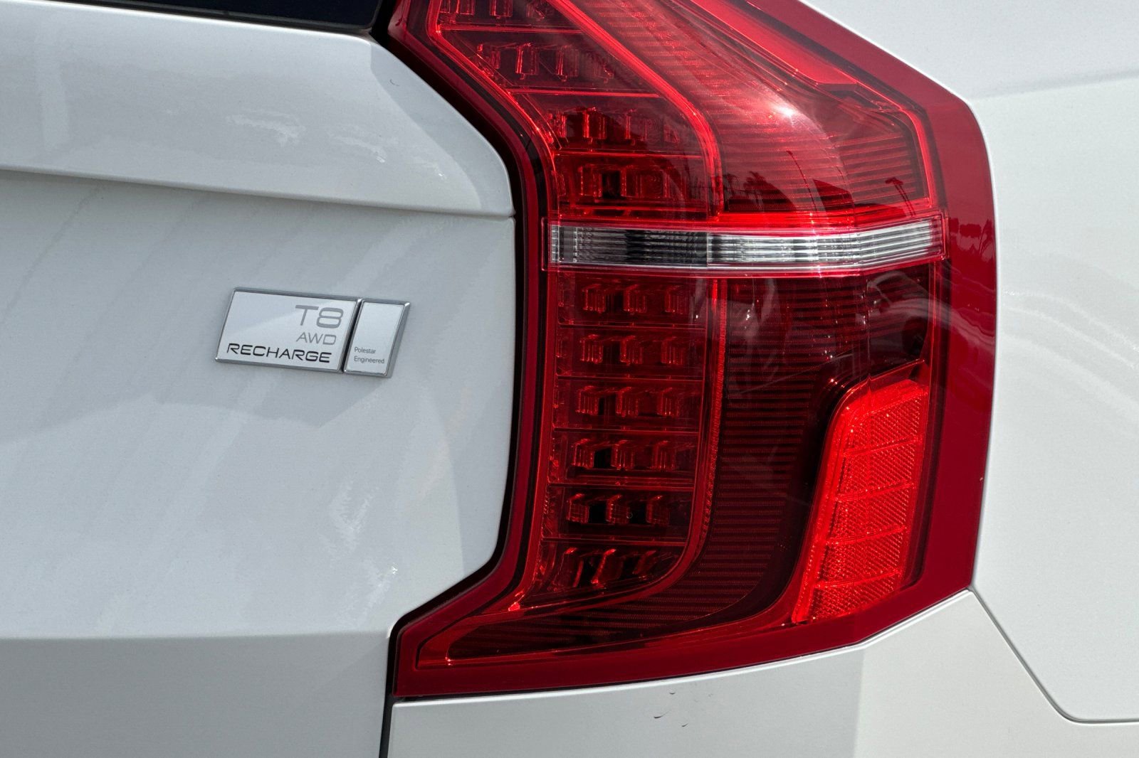 Used 2023 Volvo XC90 T8 Ultimate w/ Protection Package Premier AWD/4WD image 35