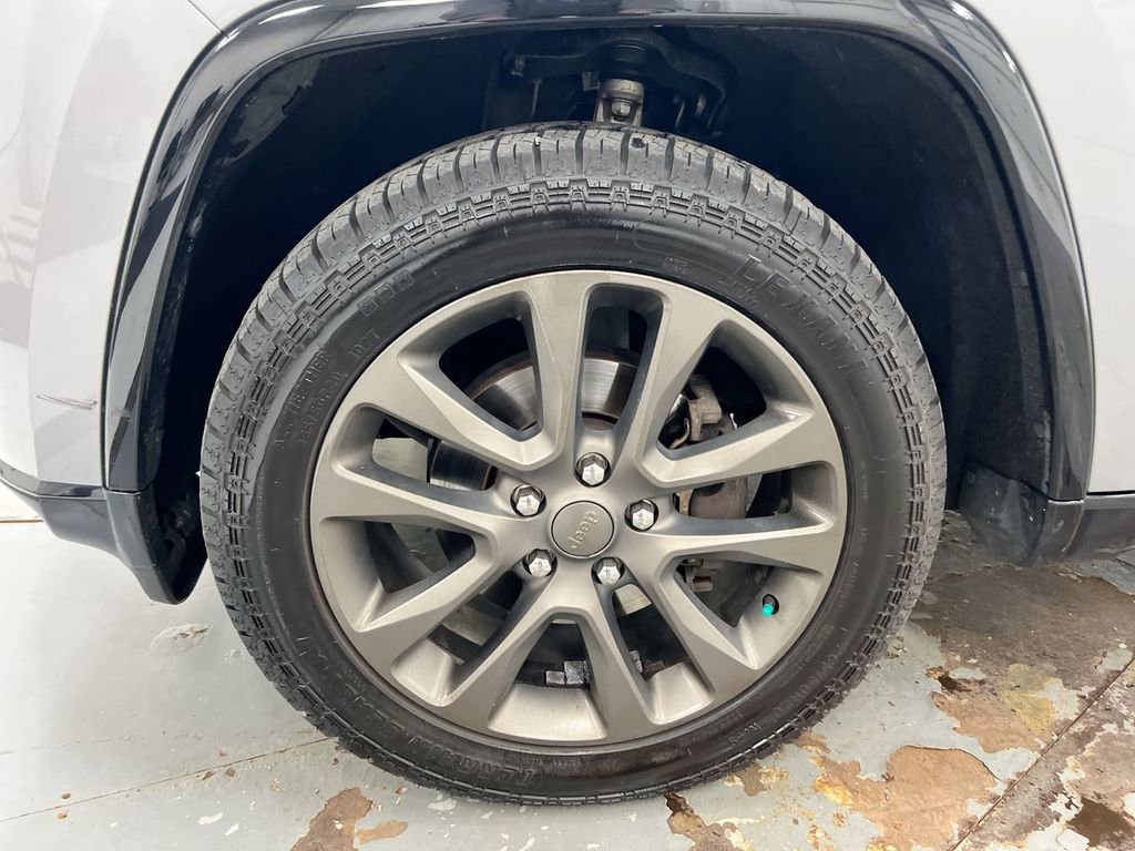 Used 2016 Jeep Grand Cherokee Limited 75th Anniversary image 27