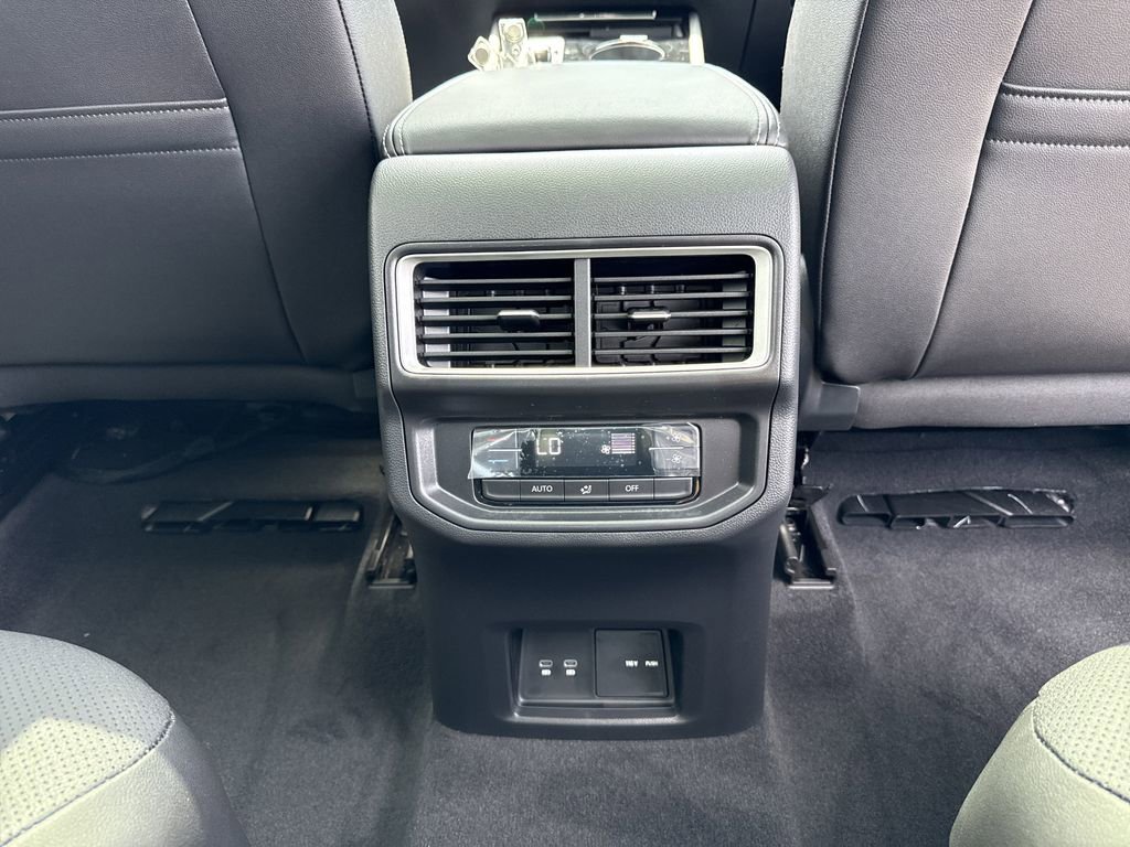 New 2026 Volkswagen Atlas SE image 25