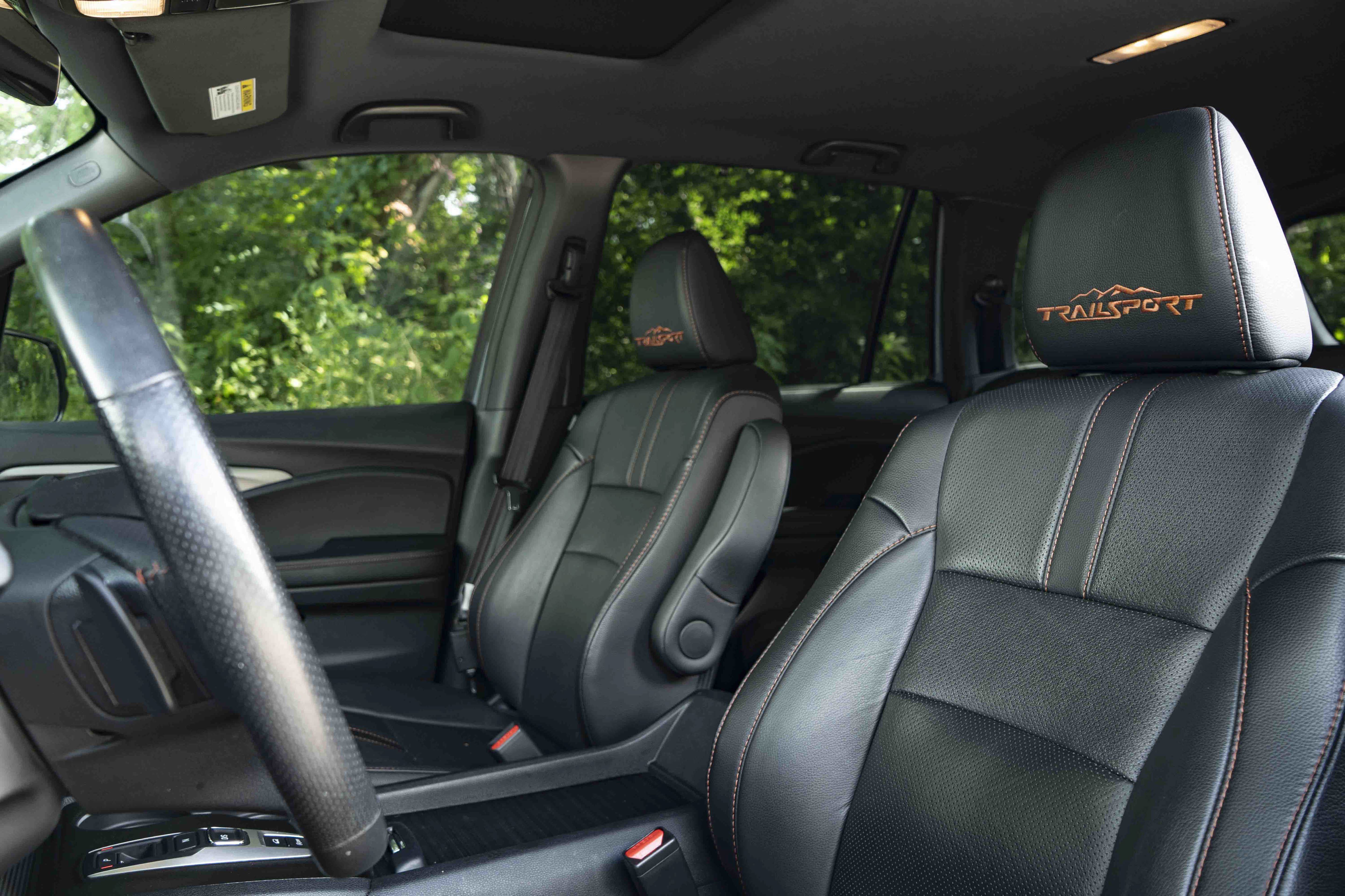 Certified 2022 Honda Passport TrailSport image 17
