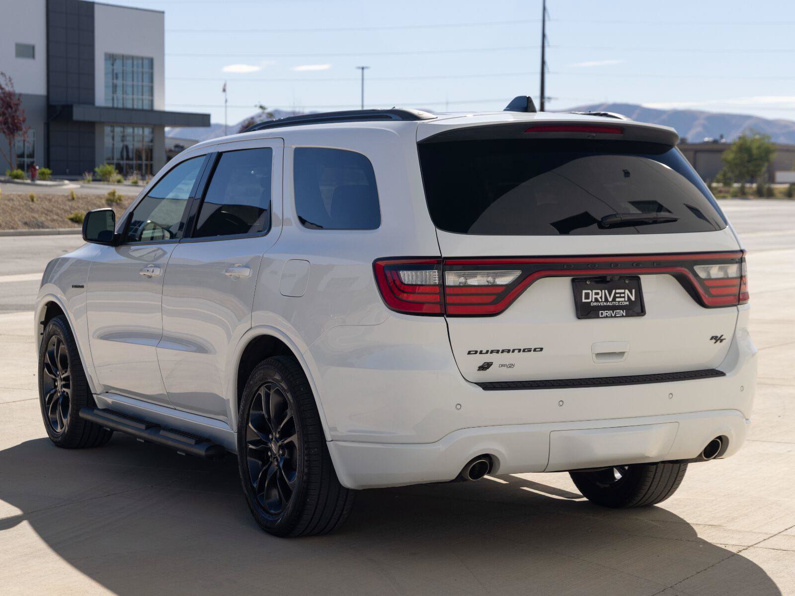 Used 2024 Dodge Durango R/T AWD/4WD image 8