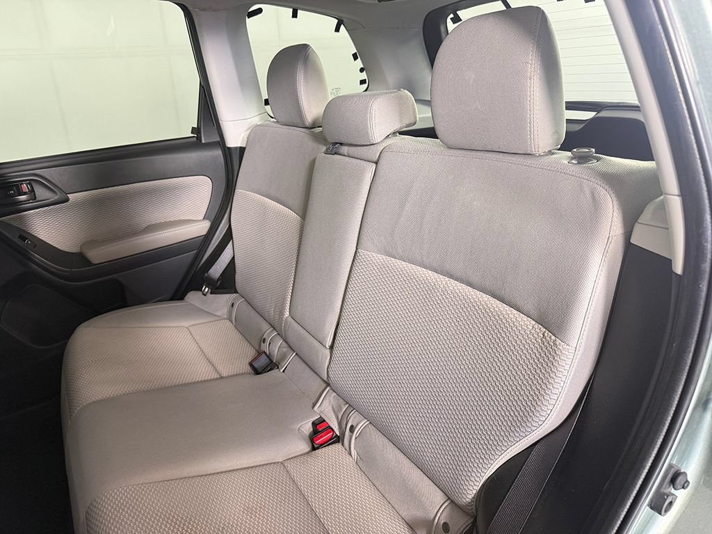 Used 2018 Subaru Forester 2.5i Premium w/ All-Weather Package AWD/4WD image 29