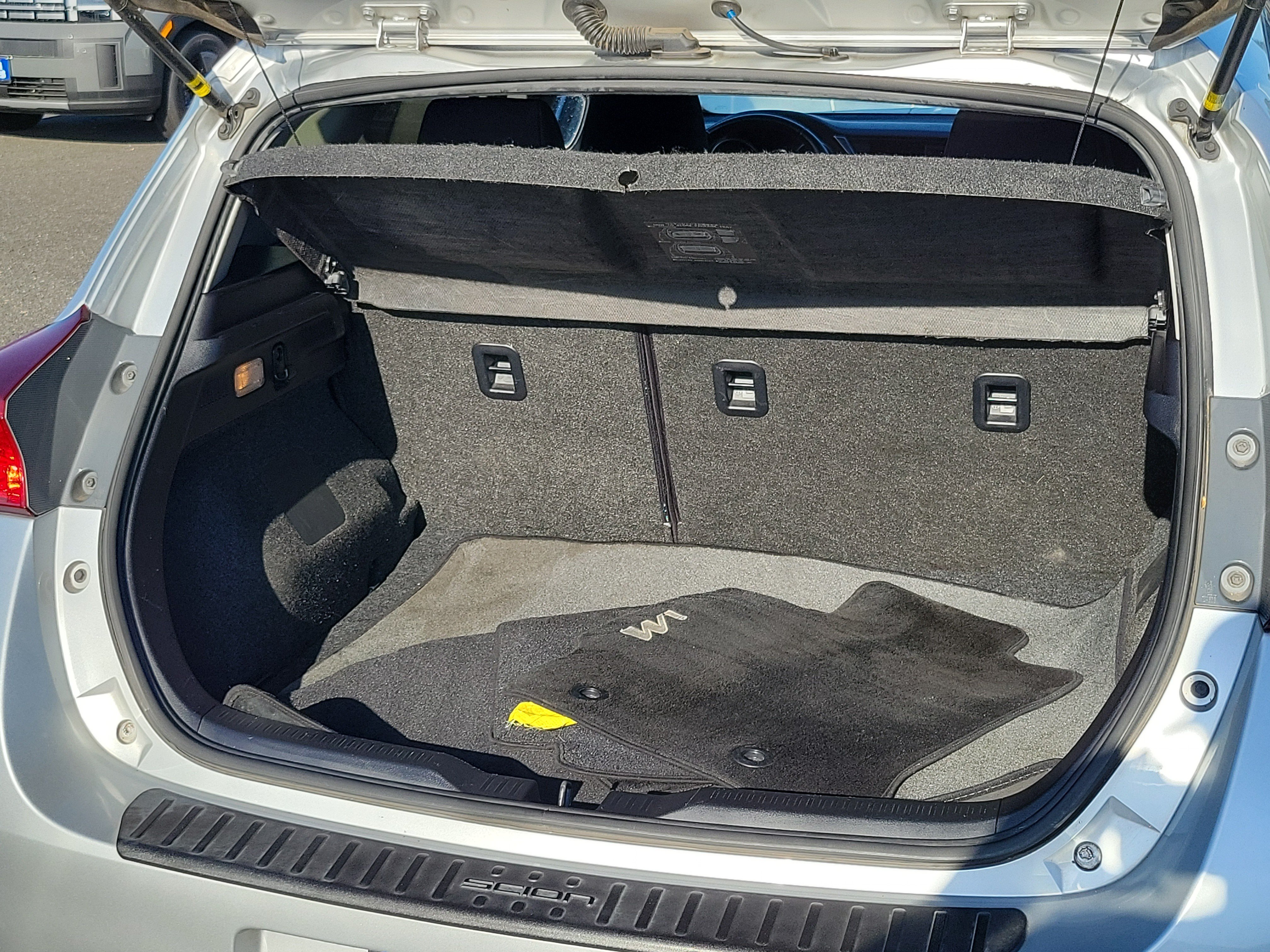 Used 2016 Scion iM FWD image 17