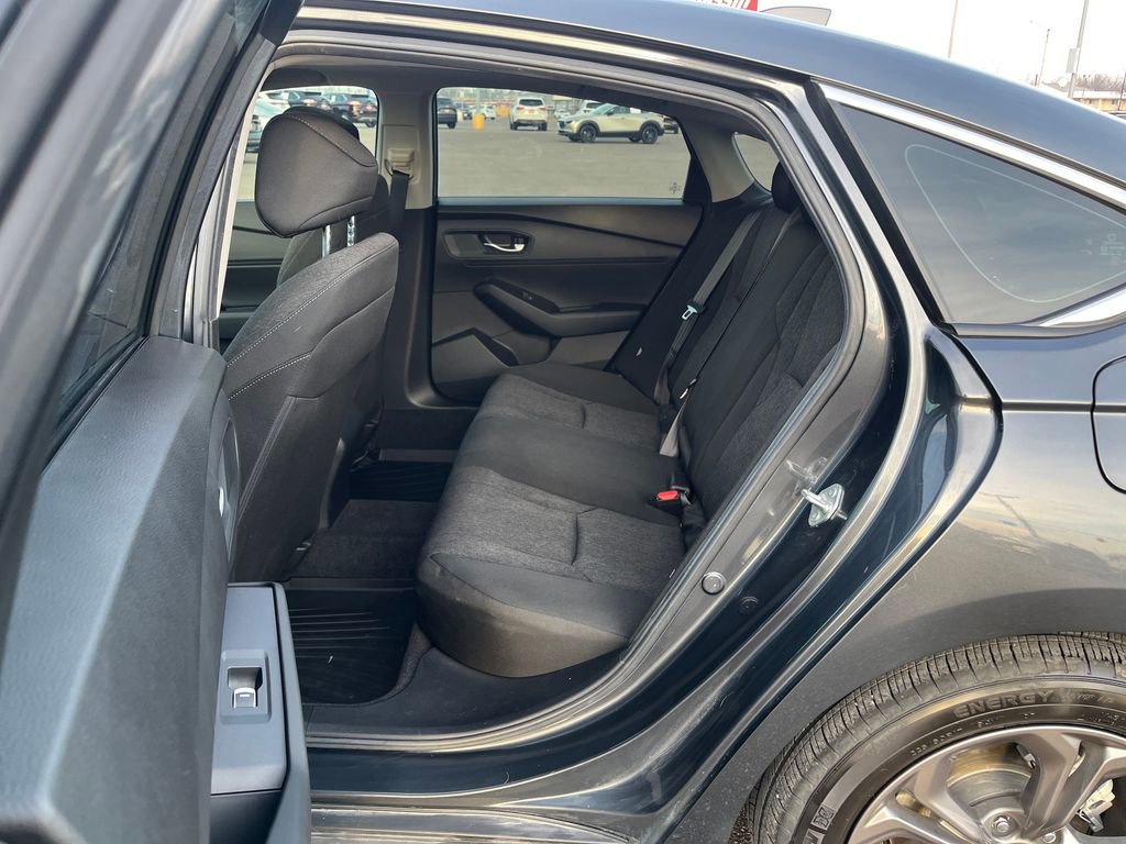 Used 2024 Honda Accord EX image 24