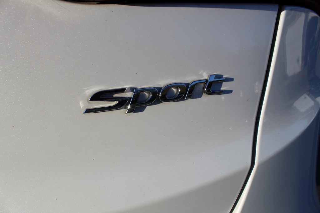 Used 2017 Hyundai Santa Fe Sport FWD image 7