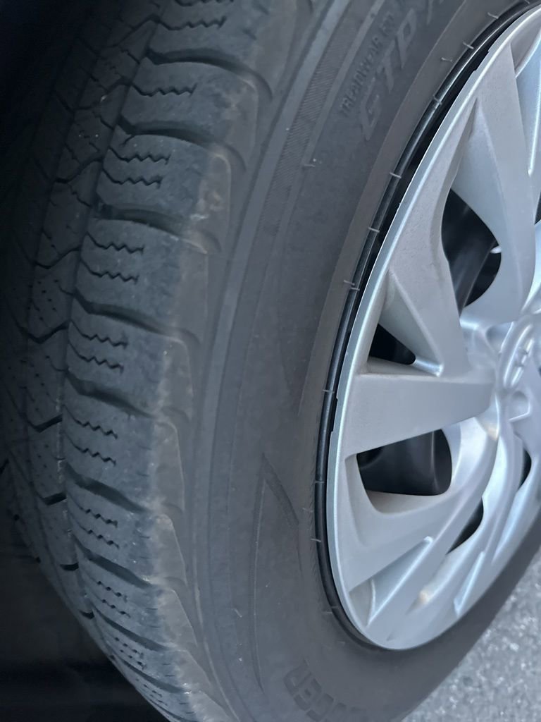 Used 2019 Toyota Corolla LE image 29