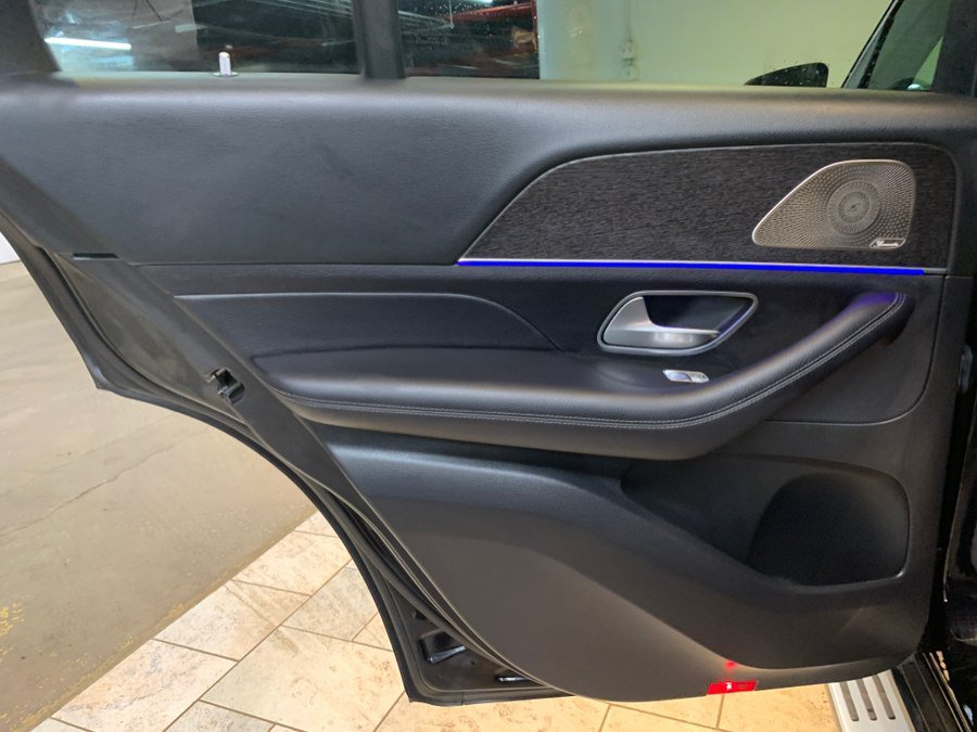 Used 2022 Mercedes-Benz GLE 350 4MATIC w/ Premium Package image 52