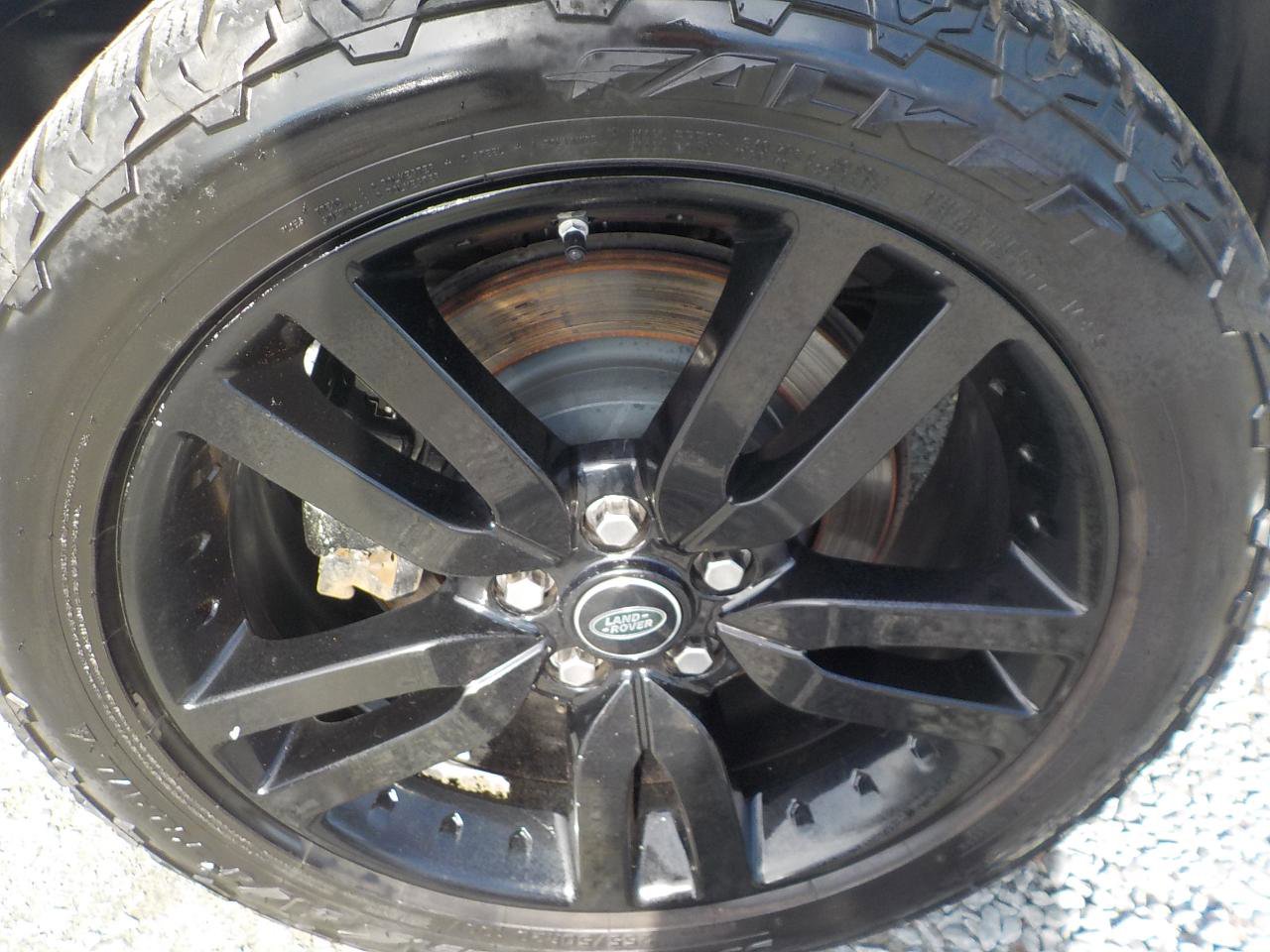 Used 2015 Land Rover LR4 HSE AWD/4WD image 35