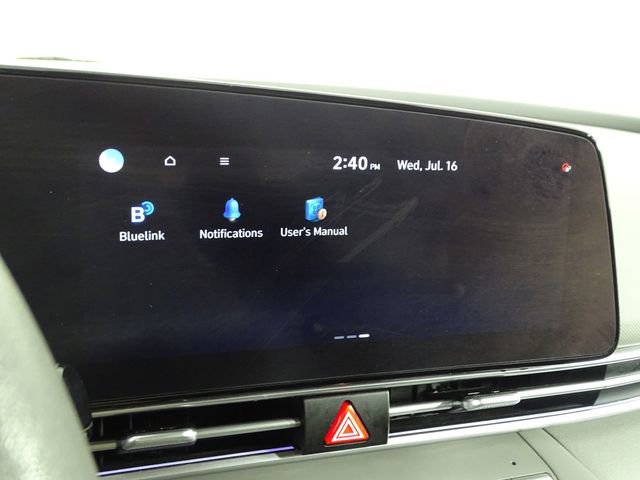 Used 2024 Hyundai Elantra SEL image 31