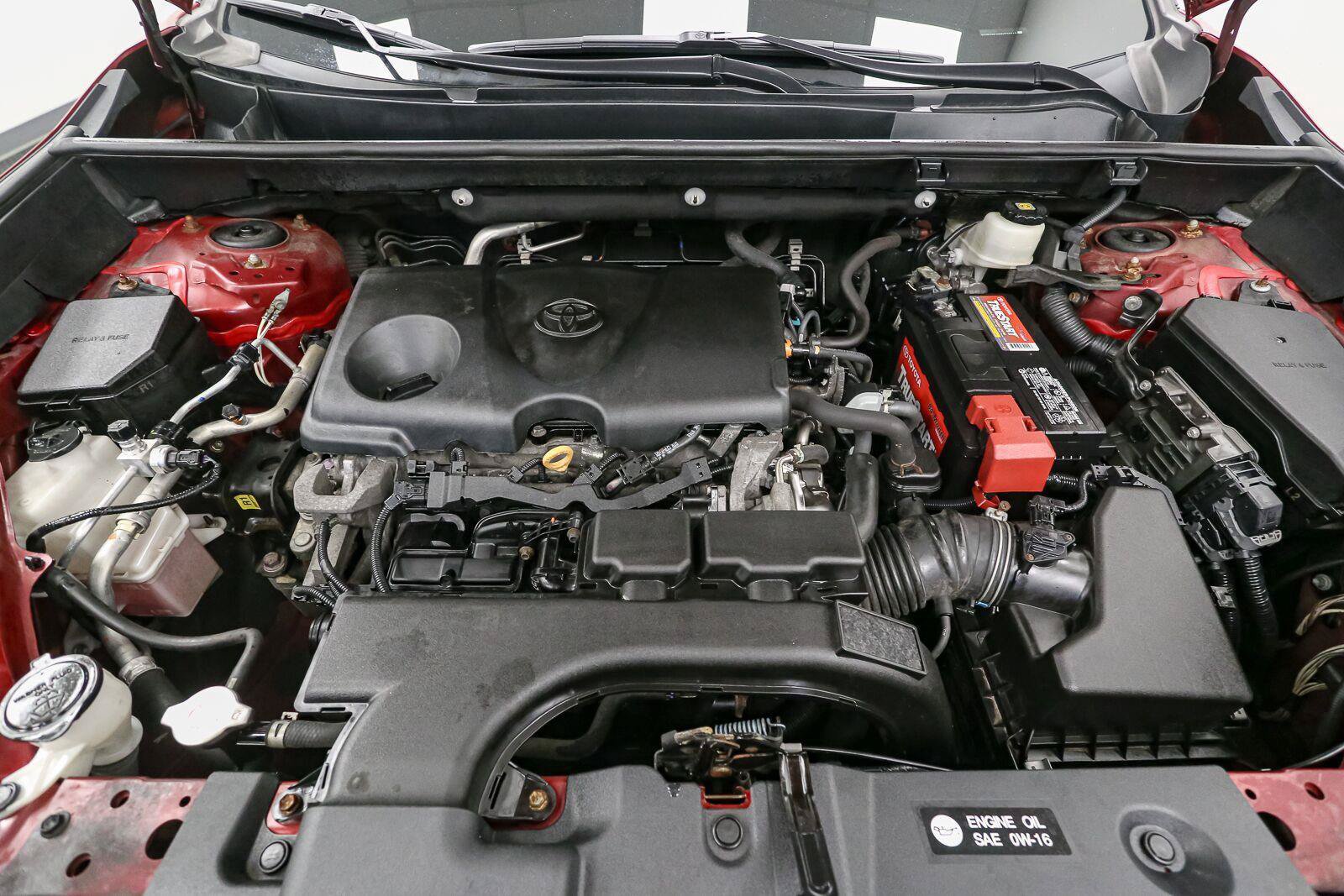 Used 2021 Toyota RAV4 XLE AWD/4WD image 13